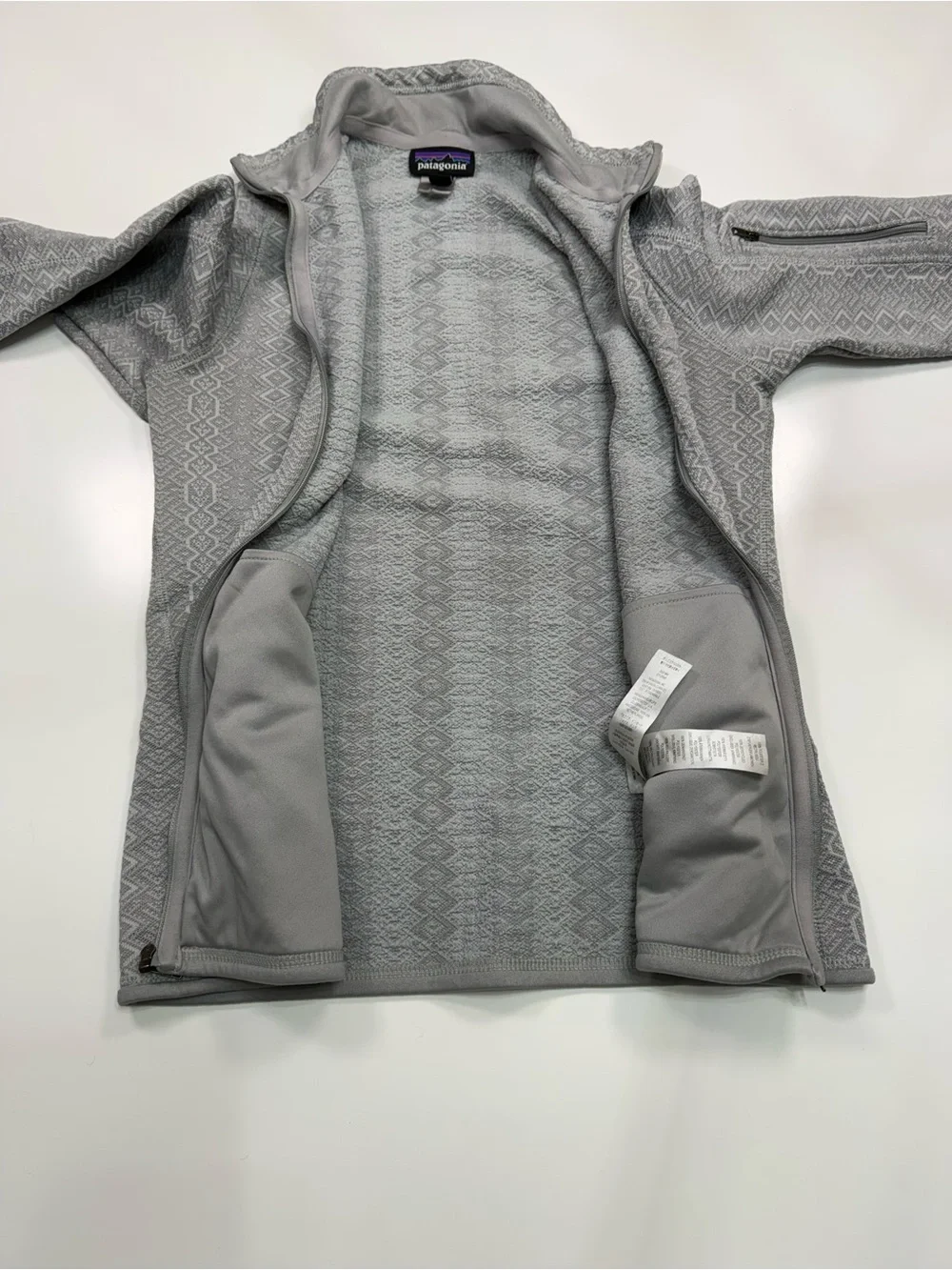 Patagonia Light Gray Patterned Full-Zip Jacket - Picture 8 of 9